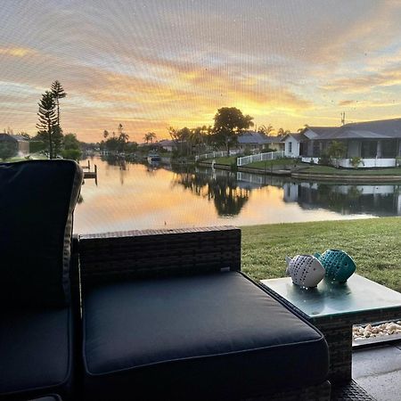 Serenity Waterfront Villa With King Suite, Private Pool, Great Lanai Enclosure And Long Water Views Cape Coral Exteriér fotografie