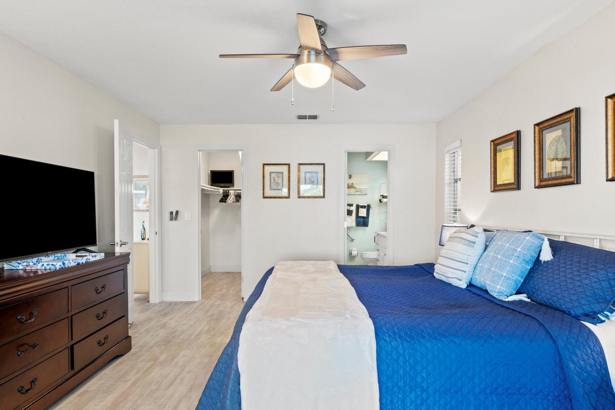 Serenity Waterfront Villa With King Suite, Private Pool, Great Lanai Enclosure And Long Water Views Cape Coral Exteriér fotografie